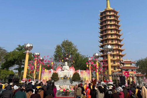 Chùa Phúc Lộc khai ấn Phật ngọc, pháp hội Dược Sư đầu năm