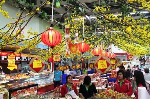 Năm mới khởi đầu 'hanh thông': Xuất khẩu phục hồi, tiêu dùng cải thiện