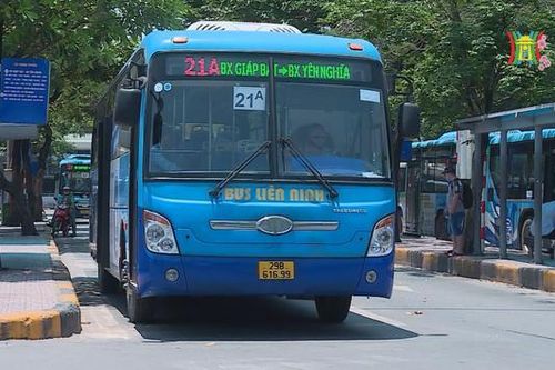 Hà Nội xem xét miễn phí xe buýt 4 kỳ lễ, Tết