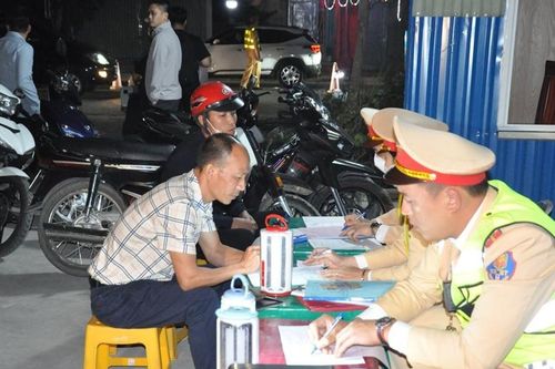 Hải Dương: Tước 385 giấy phép lái xe dịp Tết Giáp Thìn
