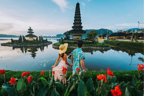 Khách đến Bali chính thức bị đánh thuế