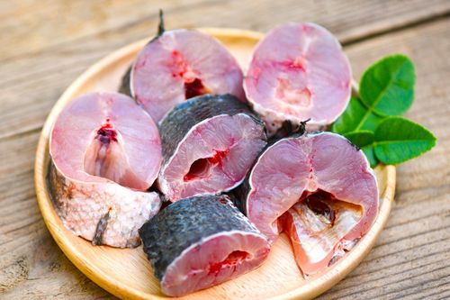 Bé trai ở TP.HCM nhập viện sau khi ăn cháo cá lóc