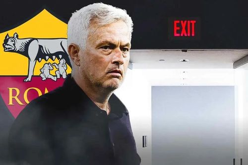 Mourinho chê bai thậm tệ giới thượng tầng Roma