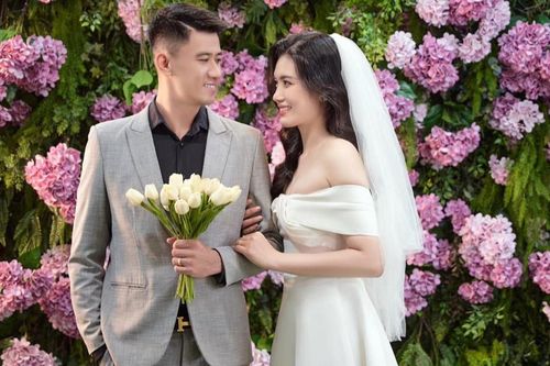 Hoa khôi bóng chuyền Việt Nam làm mẹ ngay dịp xuân Giáp Thìn, hạnh phúc viên mãn cùng chồng 'soái ca' cao gần 1m90