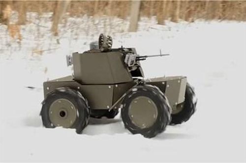 Quân sự thế giới hôm nay (15-2): Ukraine ra mắt UGV mới, Nga sử dụng xe tăng T-62