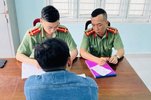 Hao tài vì… nói bậy!