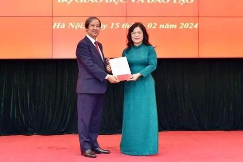 Công bố và trao quyết định bổ nhiệm Thứ trưởng Bộ GD-ĐT