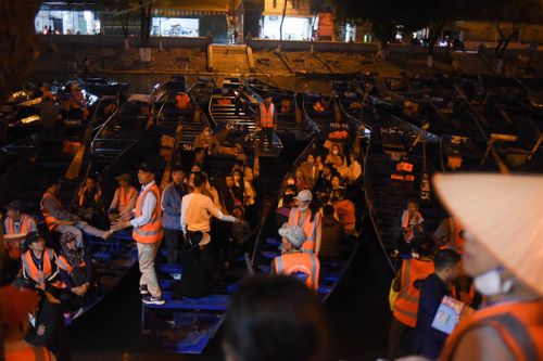 Nhà trọ giá 50.000 đồng cho khách về trẩy hội chùa Hương