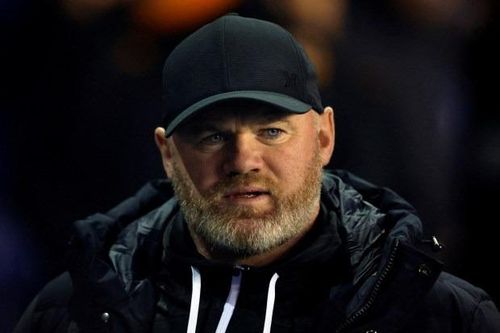 Rooney muốn bỏ bóng đá đi đấu… quyền Anh
