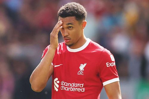Liverpool gặp hạn nặng trước chung kết cúp Liên đoàn