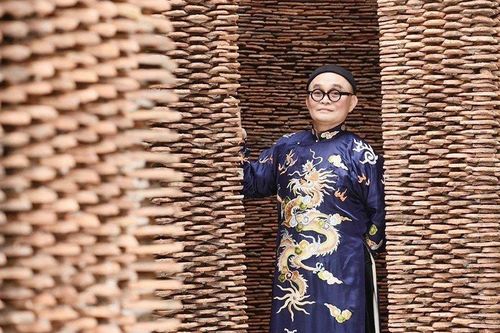 Độc đáo biệt thủ 5.000m2 của NSƯT Xuân Hinh được xây dựng từ ngói và gạch thất cổ