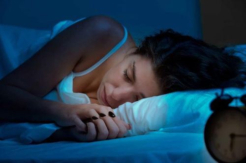 Tăng 25% nguy cơ mắc bệnh tim mạch nếu thường xuyên làm điều này hàng đêm
