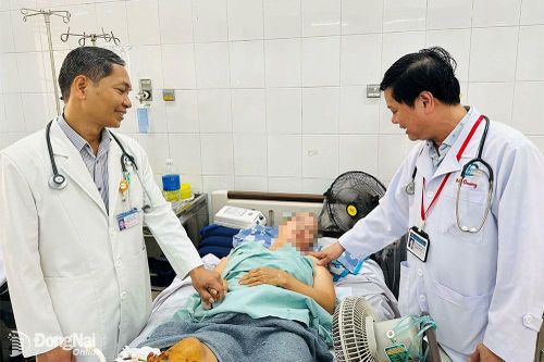 Bệnh nhân bị đa chấn thương rất nặng, gãy 11 xương sườn được cứu sống ngoạn mục