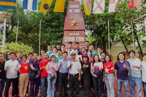 Tổ quốc nơi đầu sóng!