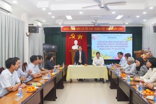Phó Bí thư Tỉnh ủy Hà Quốc Trị thăm, chúc Tết các đơn vị, doanh nghiệp
