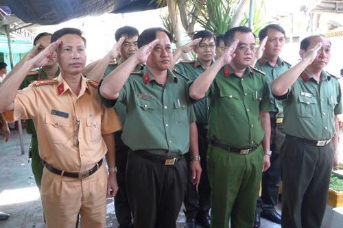 Tiếc thương chiến sĩ Công an trẻ hy sinh trong khi làm nhiệm vụ