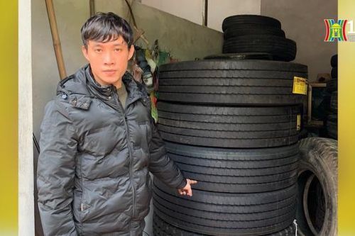 Bắt giữ đối tượng trộm 50 lốp ô tô đi bán