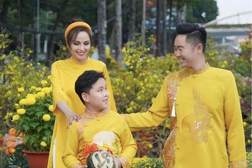 Hoa hậu Diễm Hương khoe loạt ảnh cưới với chồng Việt kiều