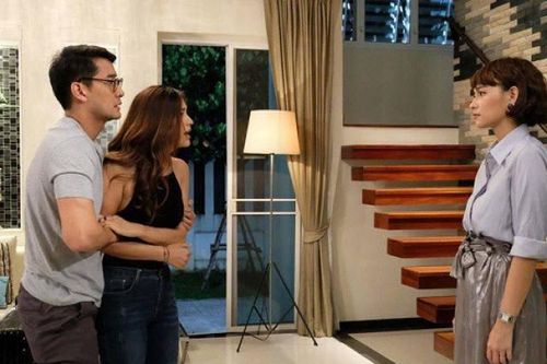 Con trai làm vỡ ti vi nhà tôi nhưng chị dâu không đền, còn mua gạch xây tường kín vào dịp giáp Tết