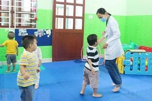 Chuyện những thầy thuốc dạy trẻ tự kỷ
