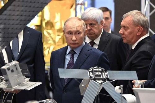 Nguy cơ vũ khí hạt nhân trong không gian: Điện Kremlin chỉ chiêu trò Mỹ