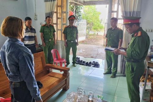 Khởi tố người phụ nữ cho vay lãi nặng hơn 1.000%/năm