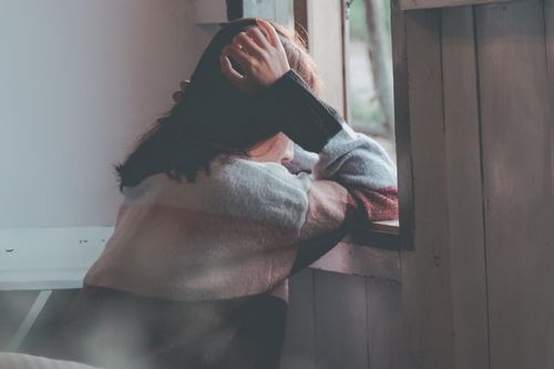 Con dâu xách vali ra khỏi nhà vì yêu cầu của mẹ chồng ngày Tết