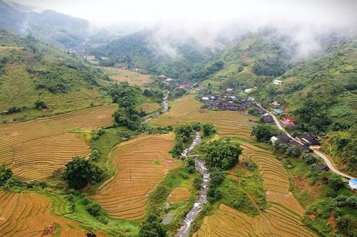 Những gương mặt nổi tiếng nào tham gia giải Marathon chinh phục đỉnh Puxailaileng tại Kỳ Sơn?