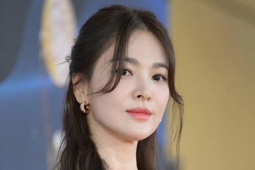 Nữ diễn viên Song Hye-kyo tái xuất màn ảnh rộng sau 10 năm vắng bóng