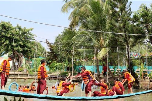 Vĩnh Long thu hút khách du lịch vui Xuân đón Tết