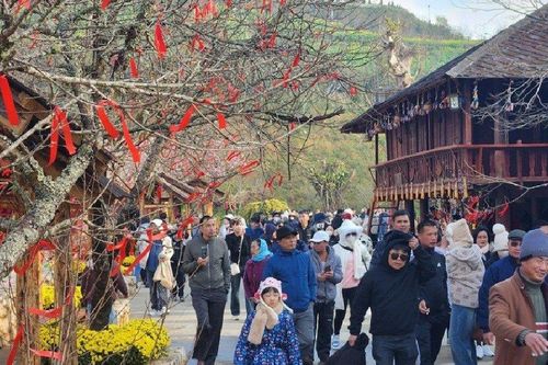 Sa Pa đón hơn 11 vạn lượt khách trong kỳ nghỉ Tết Nguyên đán