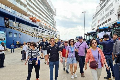 Du lịch Việt Nam kỳ vọng một năm nhiều khởi sắc