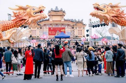 Du lịch các tỉnh Bắc Trung Bộ 'thắng lớn' dịp Tết