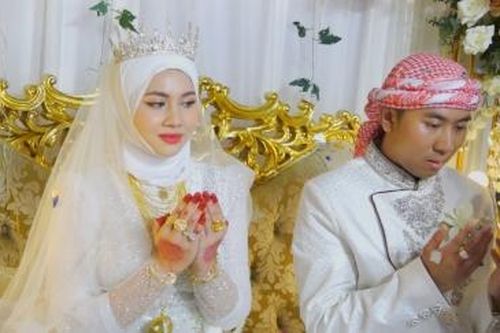 Độc đáo tục 'đưa rể' đám cưới người Chăm