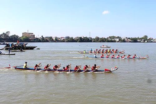 7 đội thuyền tham gia Giải đua thuyền truyền thống trên sông Đồng Nai 2024