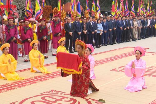 Lễ dâng hương Tổ Mẫu Âu Cơ Xuân Giáp Thìn 2024
