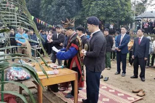Tuyên Quang: Đặc sắc Lễ hội Lồng tồng xã Đà Vị (Na Hang)