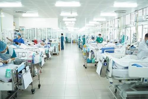 Bệnh viện Chợ Rẫy chỉ tiếp nhận 2 ca TNGT liên quan rượu bia trong dịp Tết
