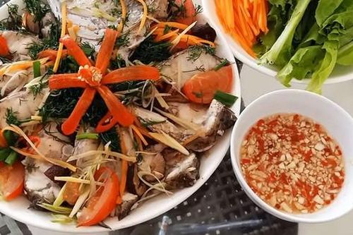 Cách làm cá vược hấp bia ngon ngọt giải ngán ngày tết
