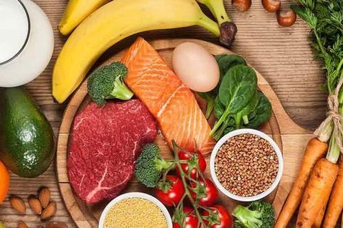 4 lời khuyên cho chế độ ăn uống cân bằng sau Tết để đảm bảo sức khỏe và giảm cân