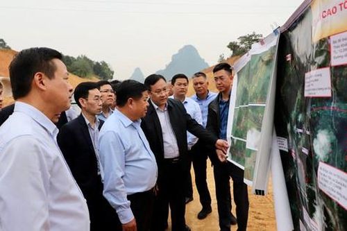 Đốc thúc tiến độ dự án cao tốc Tuyên Quang-Hà Giang ngay từ đầu năm