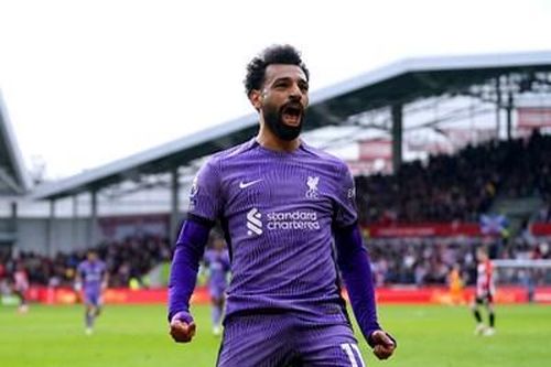 Liverpool củng cố ngôi đầu Ngoại hạng Anh