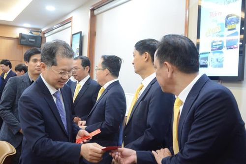Kỳ vọng nhiều khởi sắc trong năm Giáp Thìn