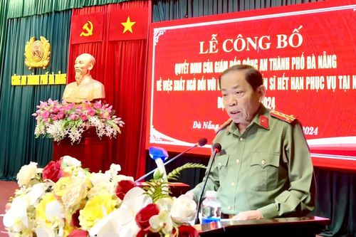 Công an TP Đà Nẵng tổ chức Lễ công bố quyết định xuất ngũ đối với hạ sĩ quan, chiến sĩ nghĩa vụ nhập ngũ đợt tháng 2-2022