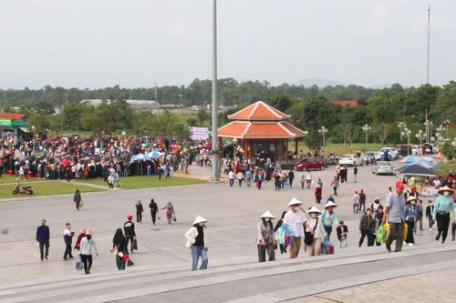 Tập trung quản lý lễ hội đầu xuân