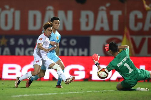Nam Định thắng ấn tượng chủ nhà Hải Phòng FC