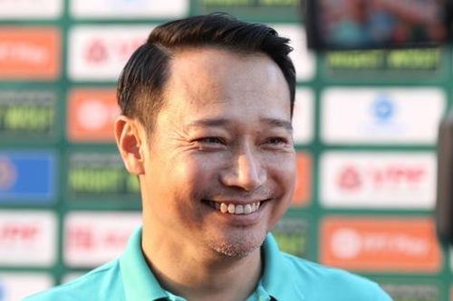 HLV Nam Định thừa nhận thắng Hải Phòng do... may mắn