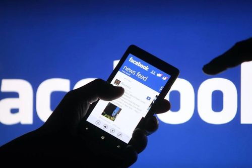 Facebook chia sẻ dữ liệu cá nhân của người dùng toàn cầu cho hàng ngàn công ty khác?