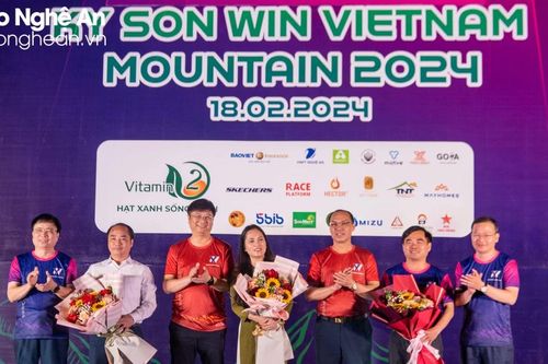 Khai mạc Giải Marathon 'Ky Son Win Vietnam Moutain 2024'