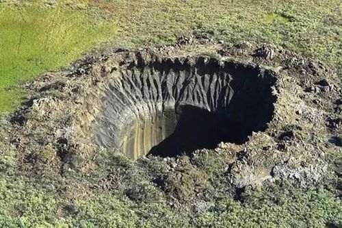 Bí ẩn về miệng núi lửa khổng lồ ở Siberia